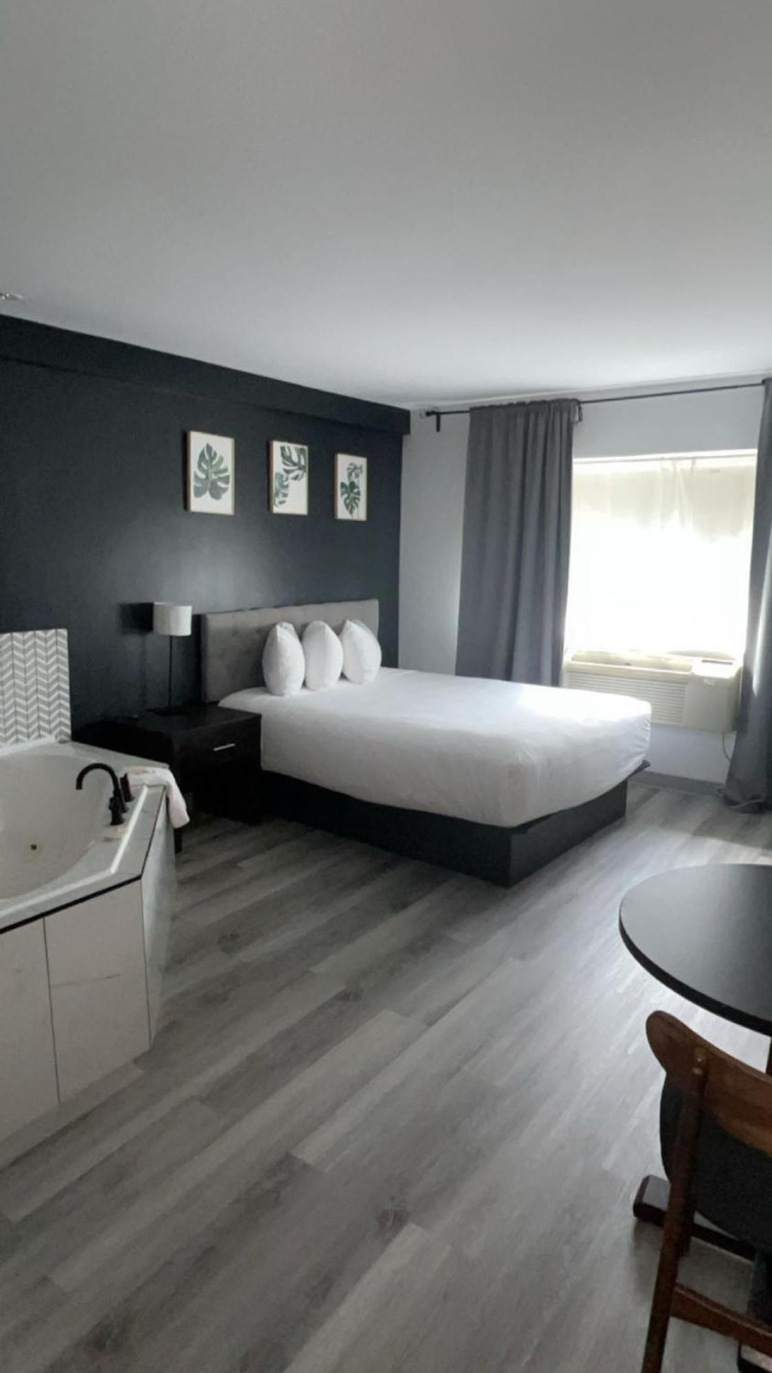 Hotel Newstar מונטריאול מראה חיצוני תמונה