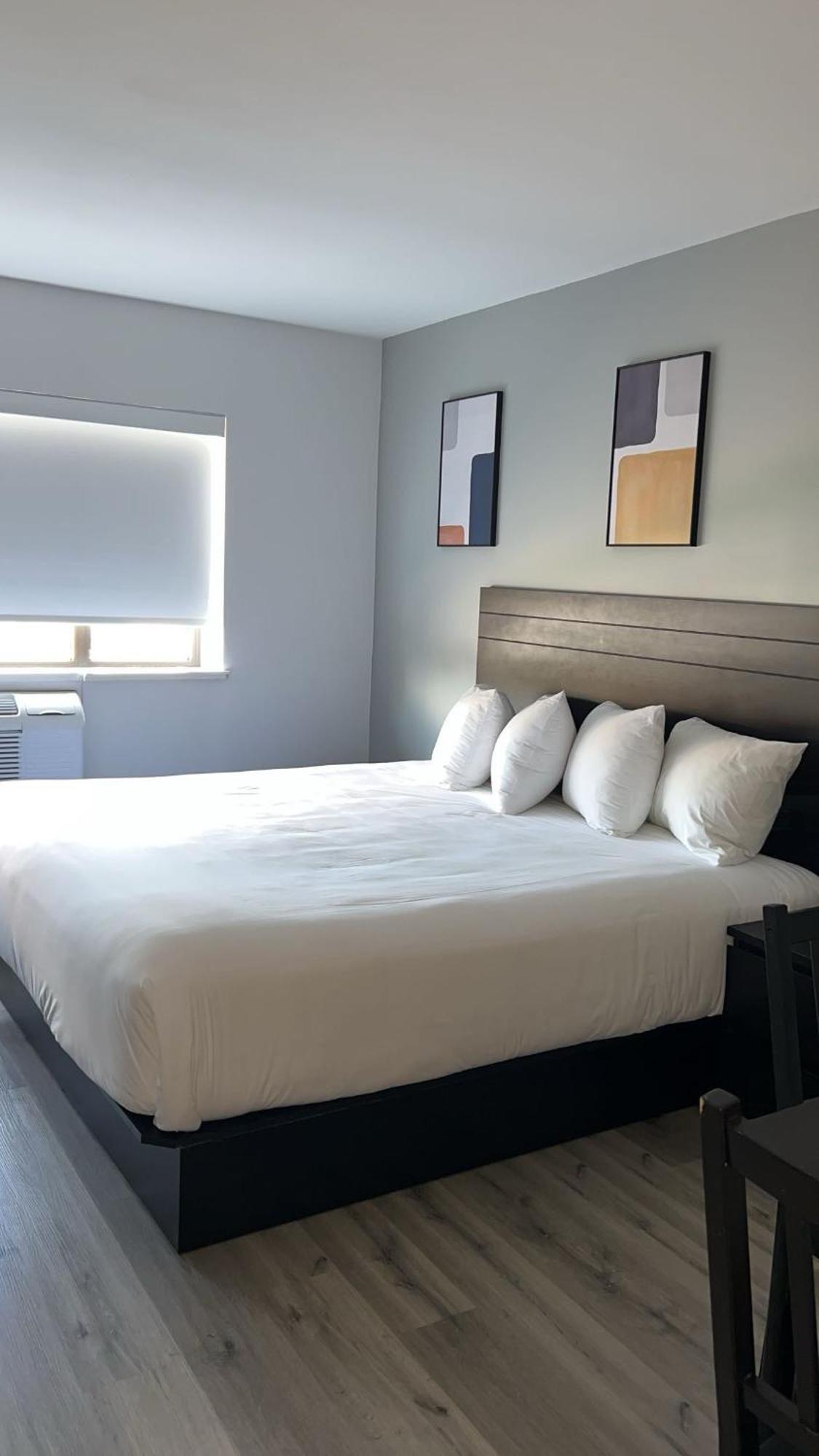 Hotel Newstar מונטריאול מראה חיצוני תמונה