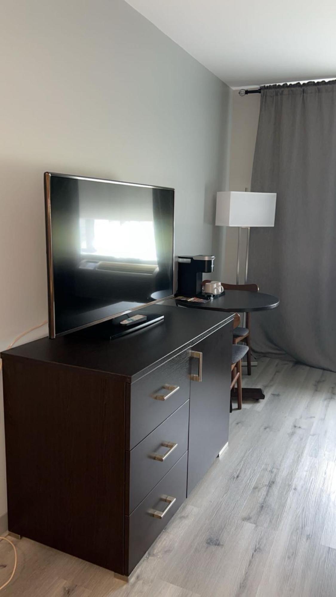 Hotel Newstar מונטריאול מראה חיצוני תמונה